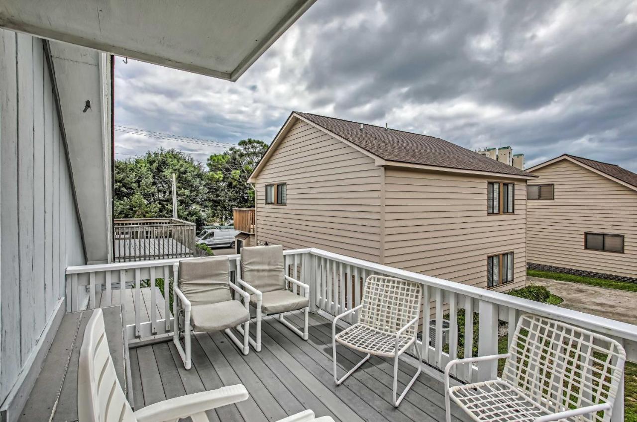 North Myrtle Beach Home With Patio - Walk To Beach! Exterior photo